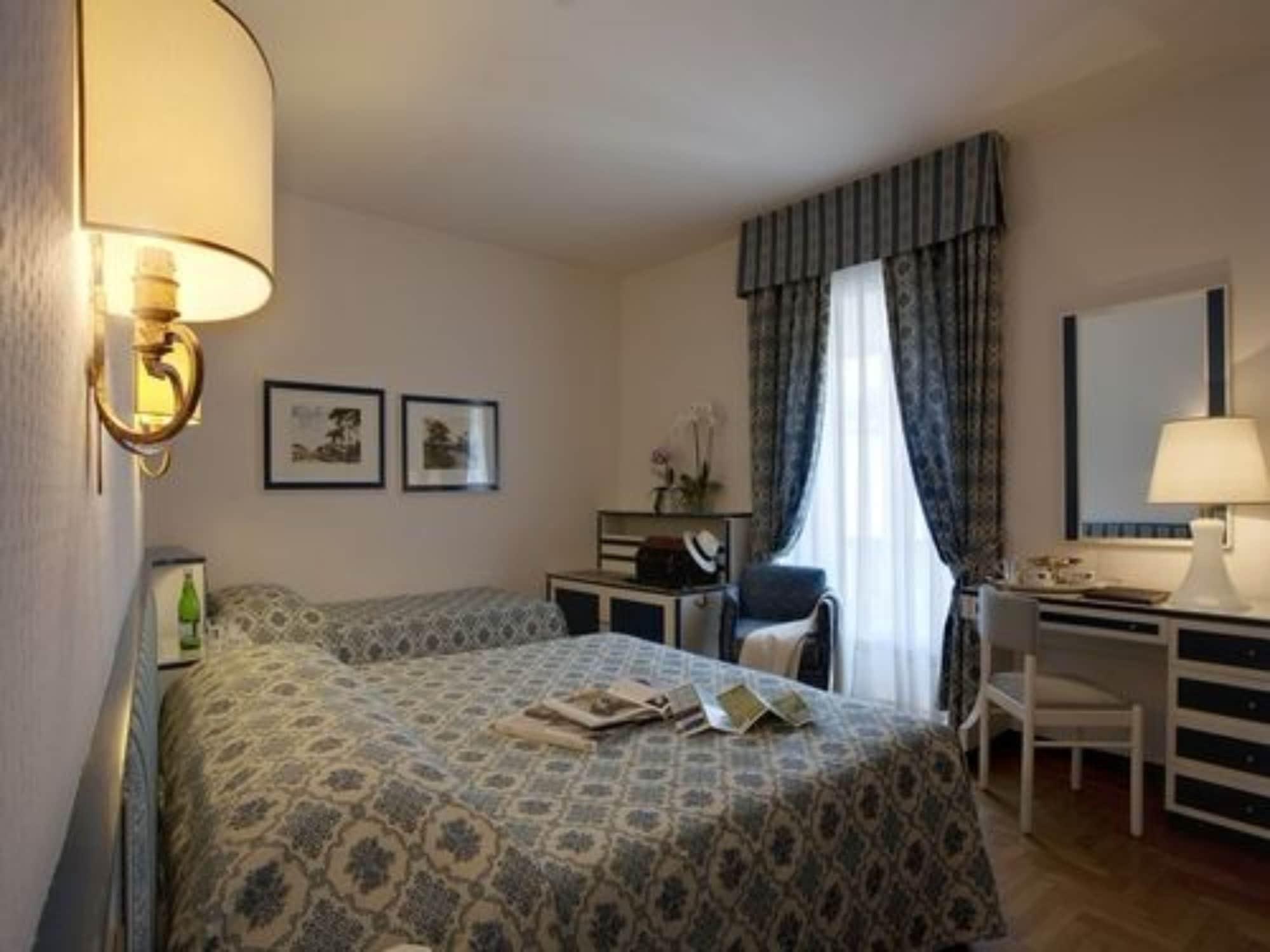 Hotel De La Poste Cortina dʼAmpezzo Extérieur photo