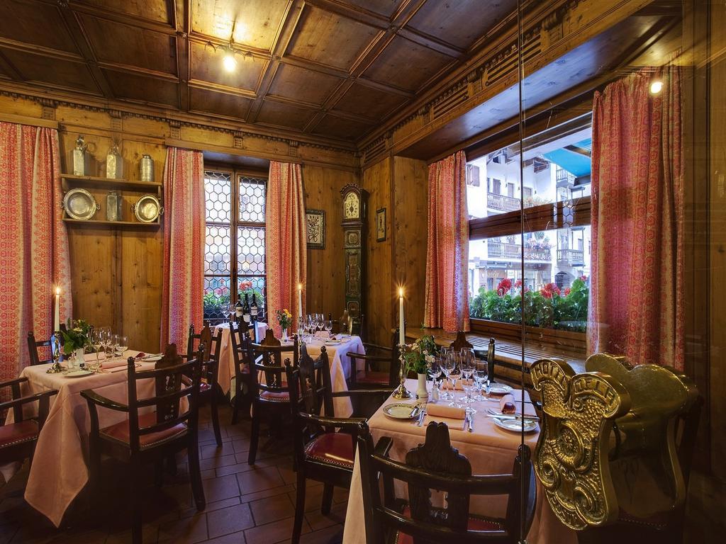 Hotel De La Poste Cortina dʼAmpezzo Extérieur photo
